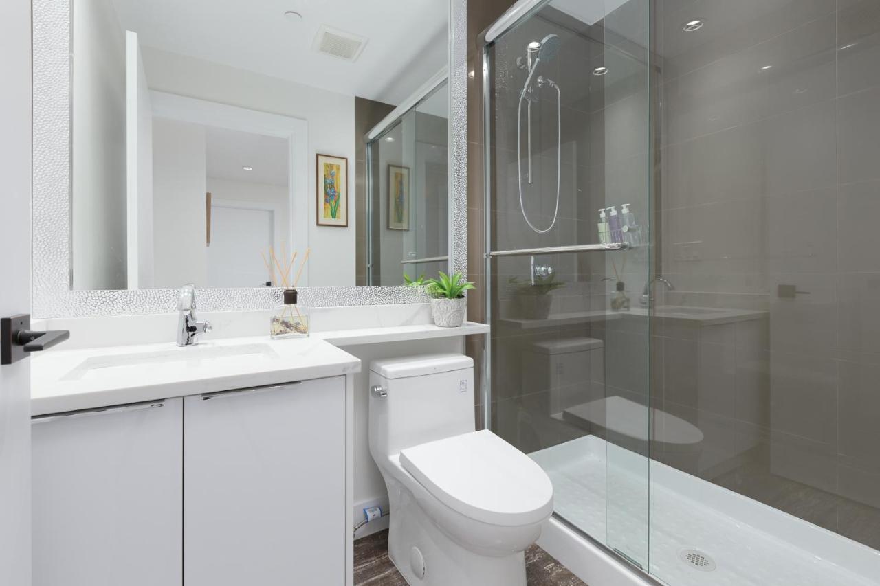 Cozy 3Bdr Suite Near Queen Elizabeth Park แวนคูเวอร์ ภายนอก รูปภาพ