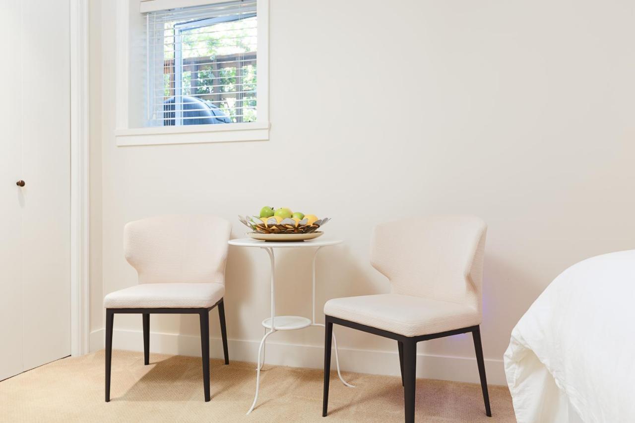 Cozy 3Bdr Suite Near Queen Elizabeth Park แวนคูเวอร์ ภายนอก รูปภาพ